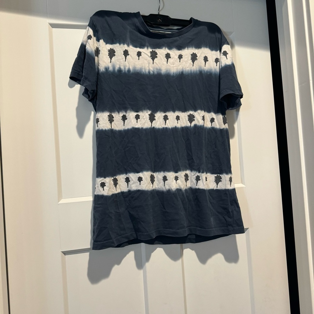 Kids  13/14 cactus boys blue shirt